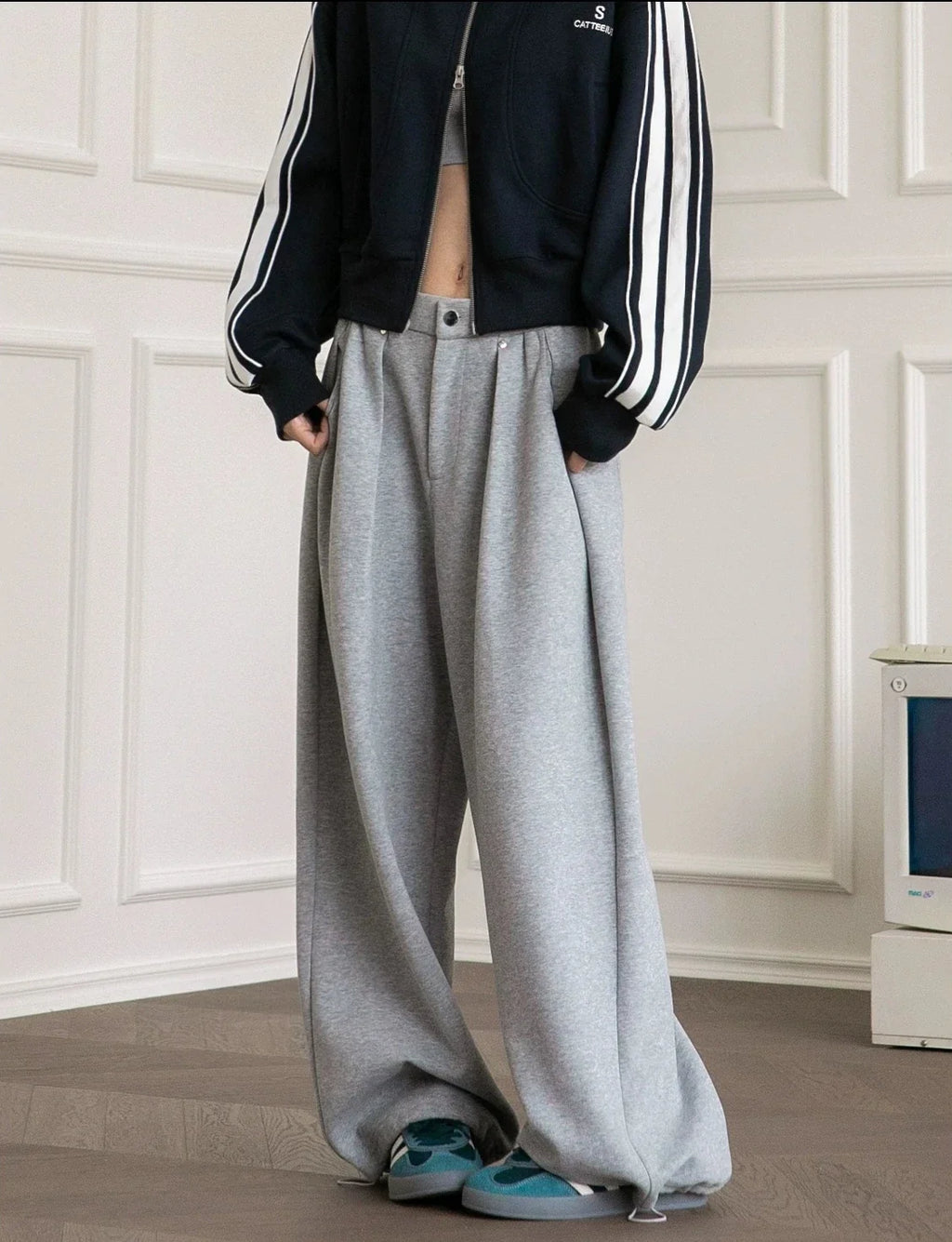 Vintage Baggy Sweatpants Women Autumn 2025 New  Korean Loose Wide Leg Pants Zipper Fly Casual Sports Pants Streetwear